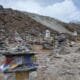 The memorials at Thukla pass on the way to EBC.